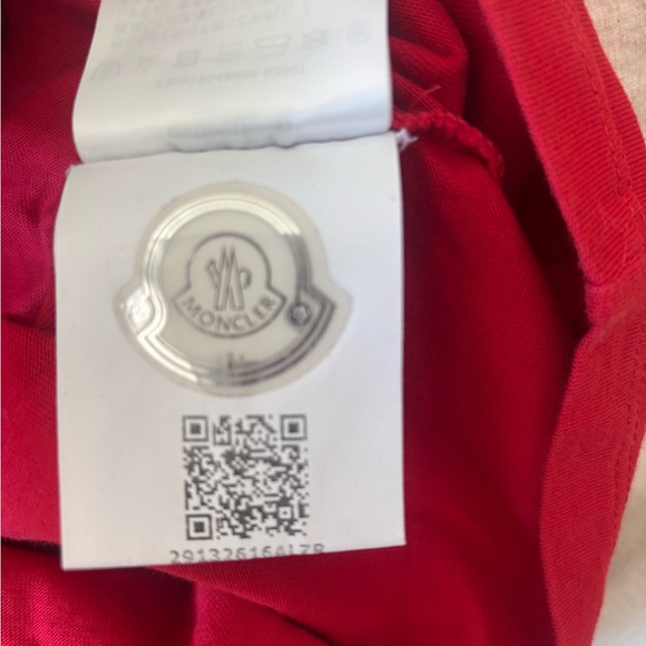 Moncler Men Vibrant Red Tee - Picture 5 of 11